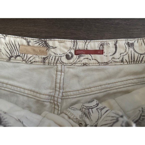 Pilcro Floral Print Dolphin Ultra High rise Shorts Casual Everyday Cute Size 31 - Picture 4 of 4